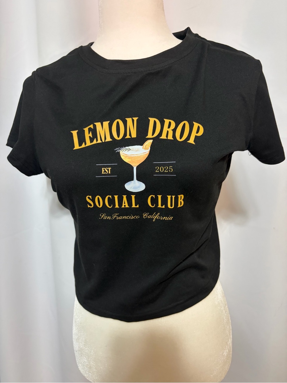 Lemon drop cropped short sleeve